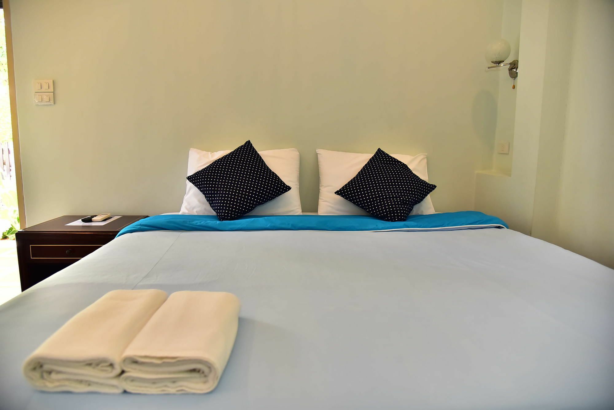 The House At Pranburi Hotel Buitenkant foto