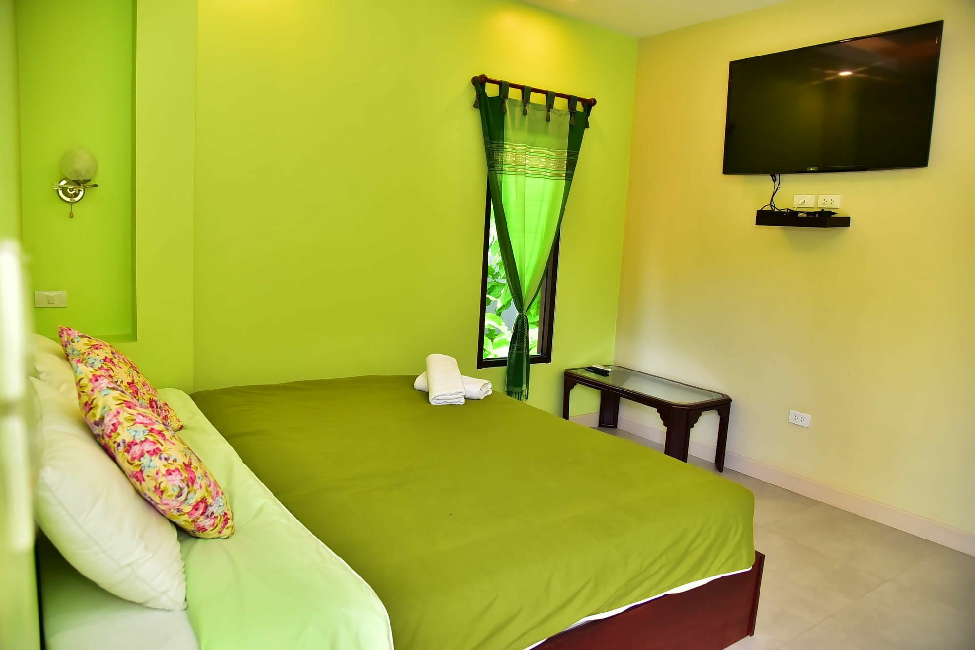 The House At Pranburi Hotel Buitenkant foto
